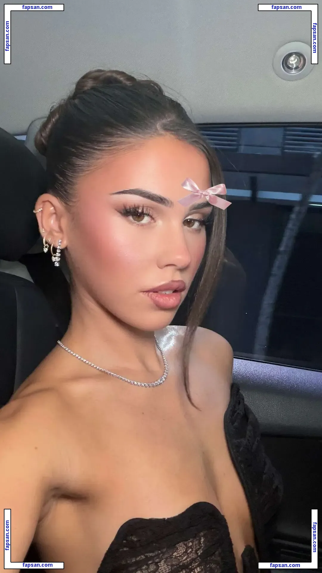 Leah Halton голая фото #0460 с Онлифанс