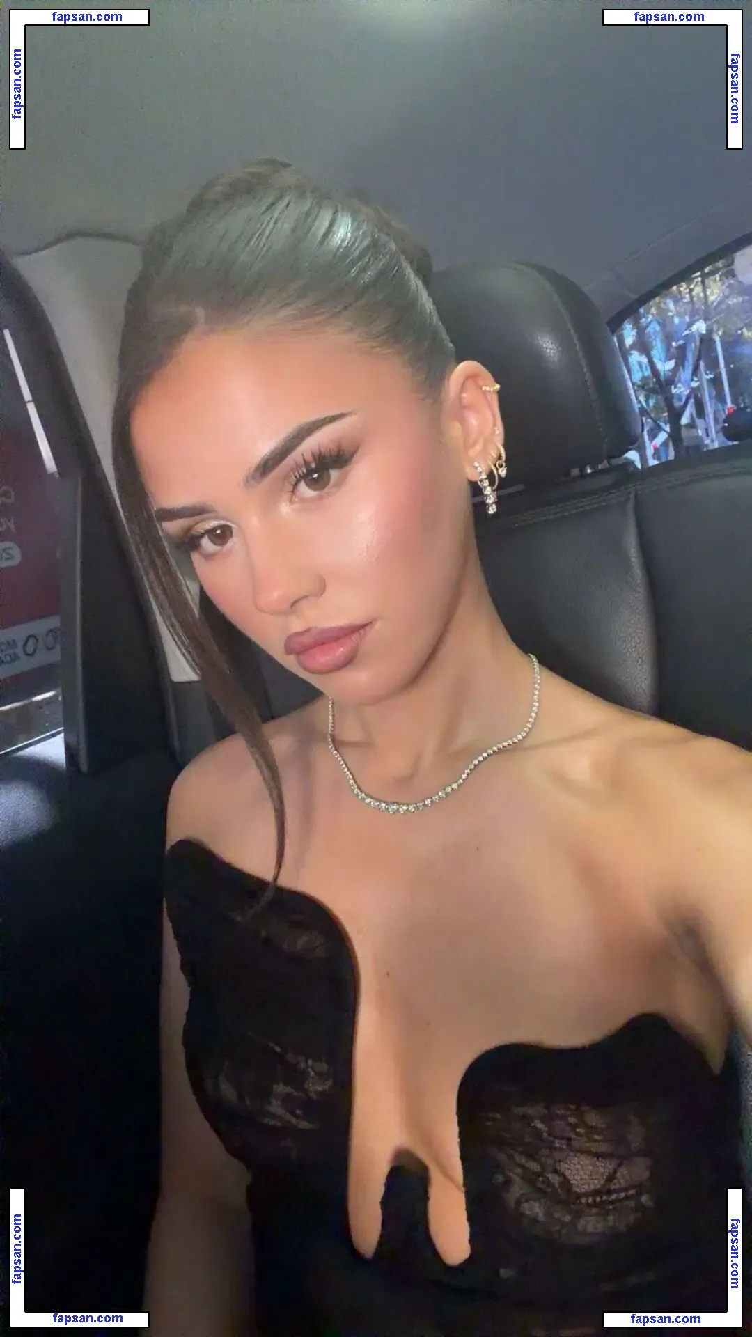 Leah Halton голая фото #0463 с Онлифанс