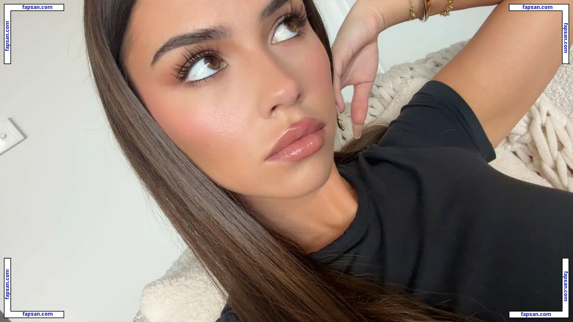 Leah Halton голая фото #0469 с Онлифанс