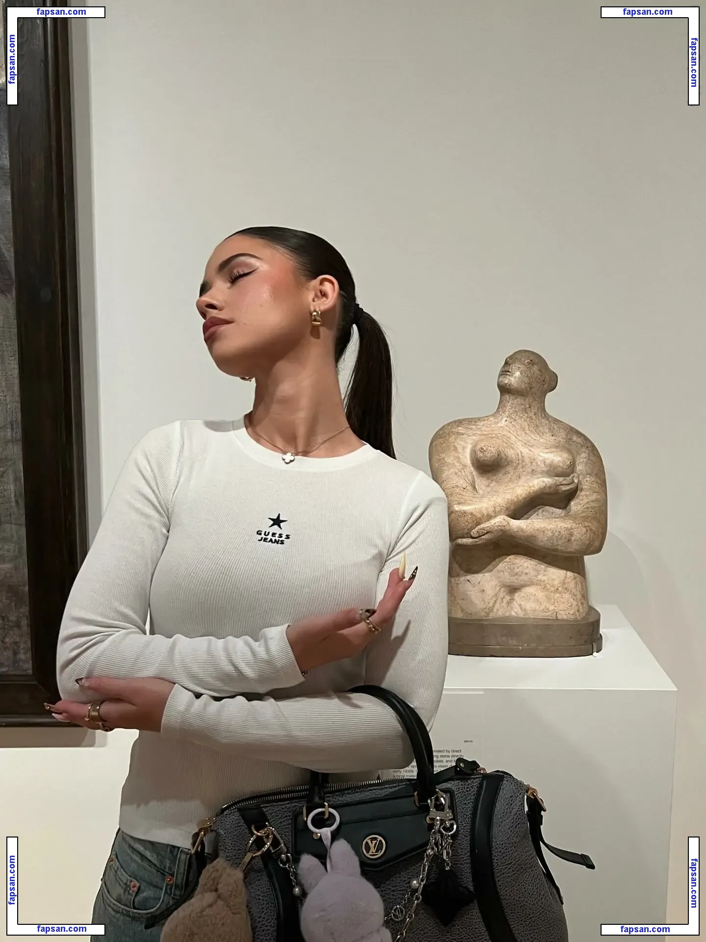 Leah Halton голая фото #0526 с Онлифанс