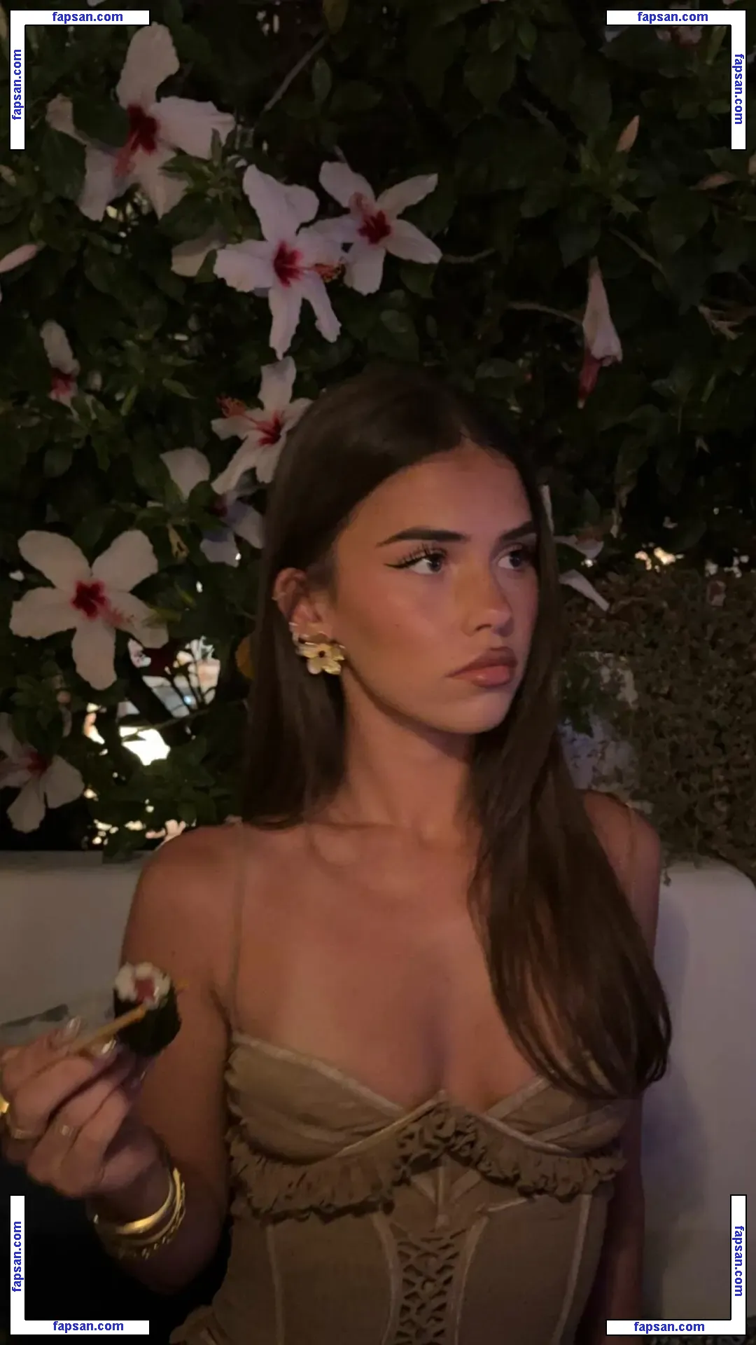 Leah Halton nude photo #0604 from OnlyFans