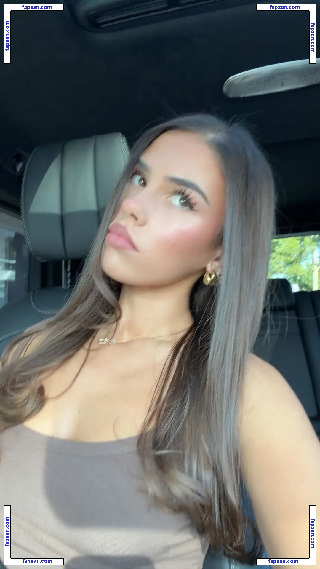 Leah Halton nude photo #0658 from OnlyFans