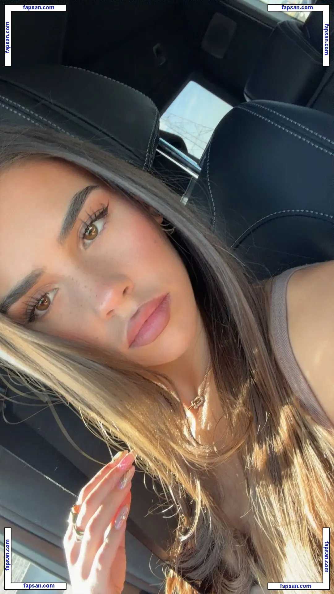 Leah Halton nude photo #0661 from OnlyFans