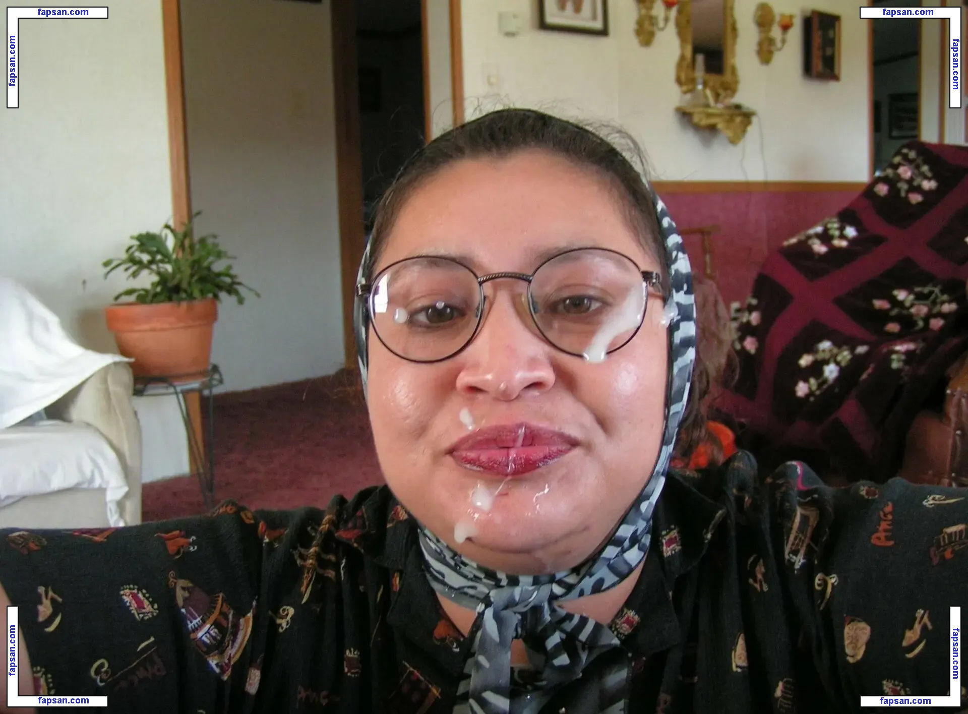 Leah Lipps голая фото #0002 с Онлифанс