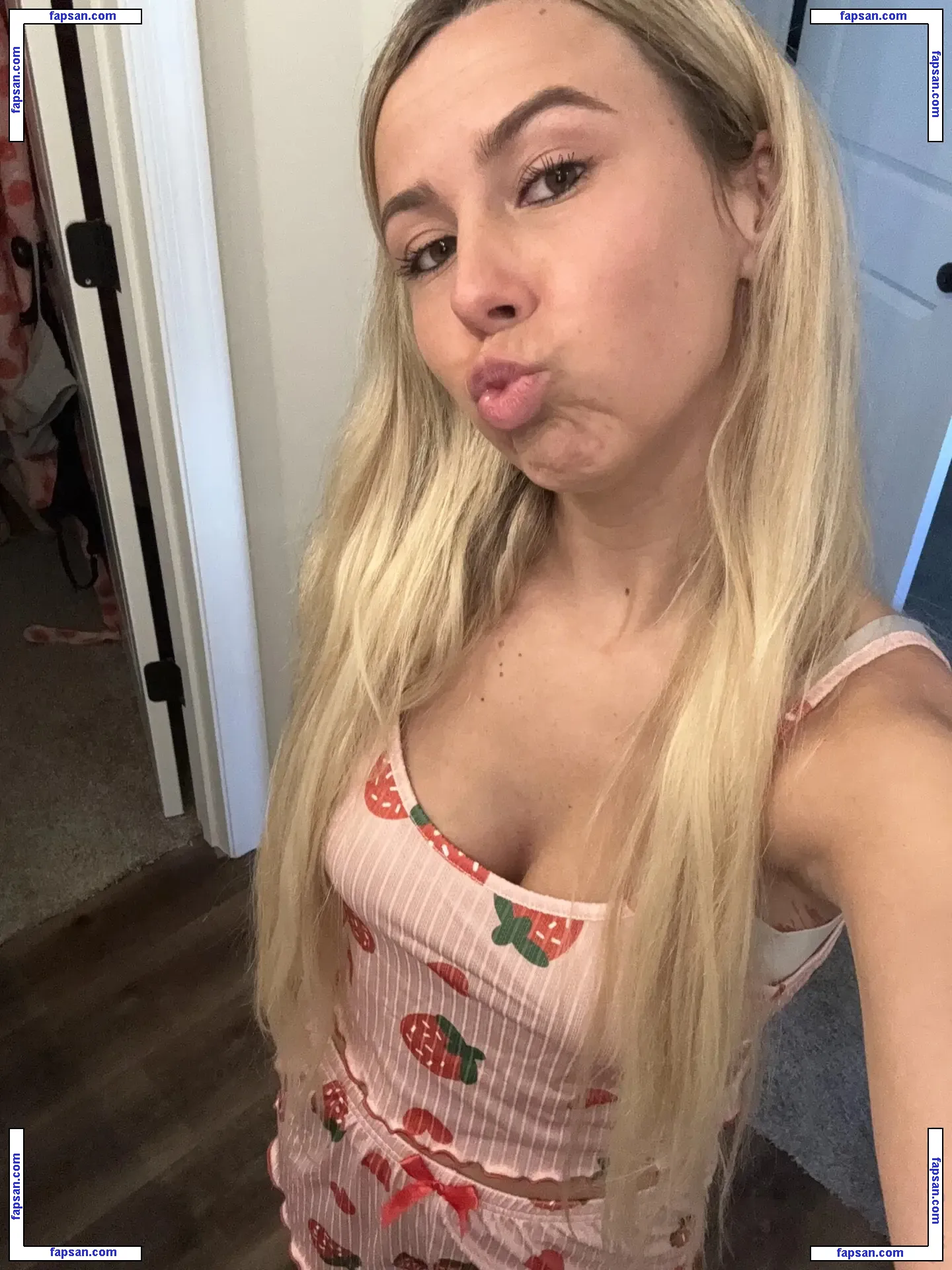 Leah Remini nude photo #0224 from OnlyFans