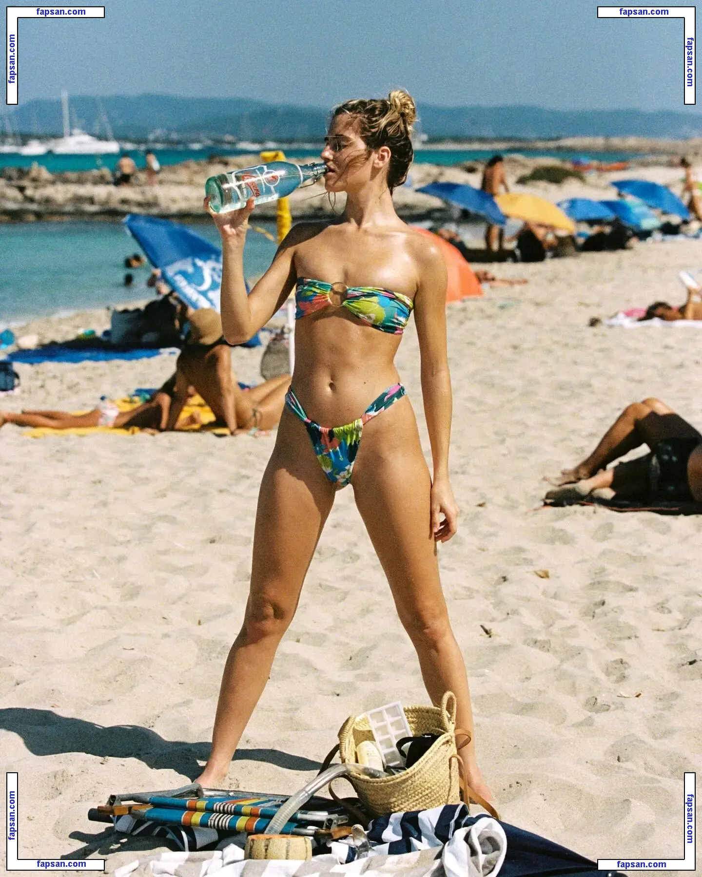 Leah Rose nude photo #0042 from OnlyFans