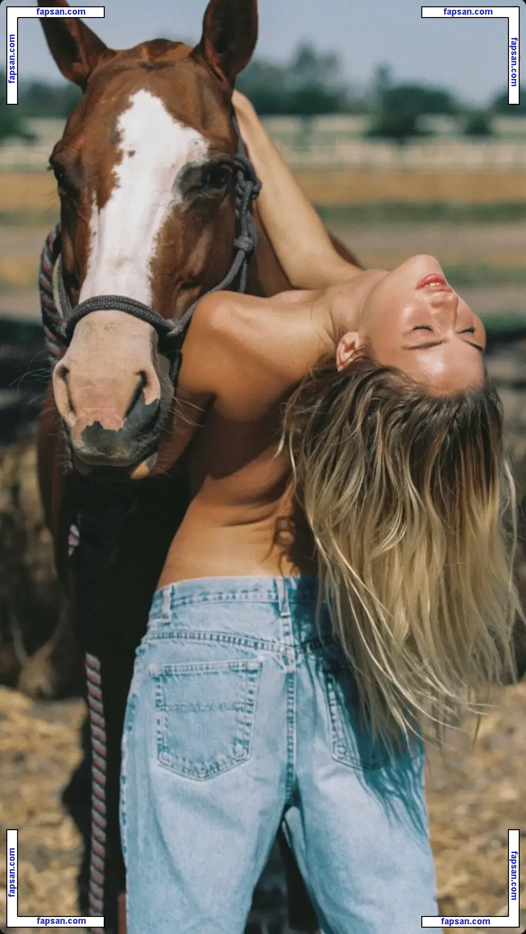 Leah Rose голая фото #0121 с Онлифанс