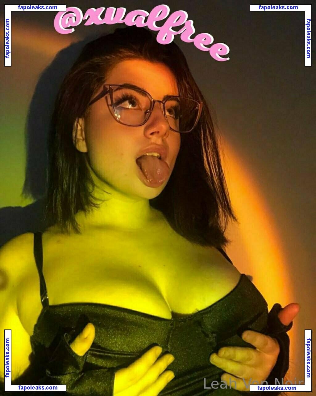 leahvonnoirefree / theyellowpearl nude photo #0068 from OnlyFans