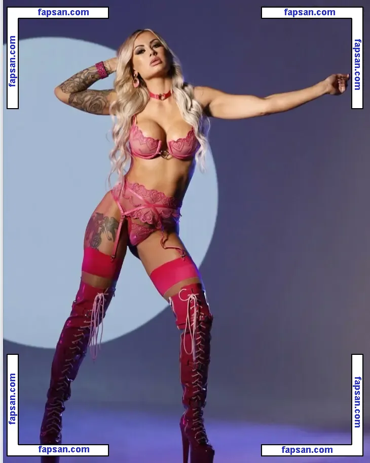 Leave The High Heels On голая фото #0123 с Онлифанс