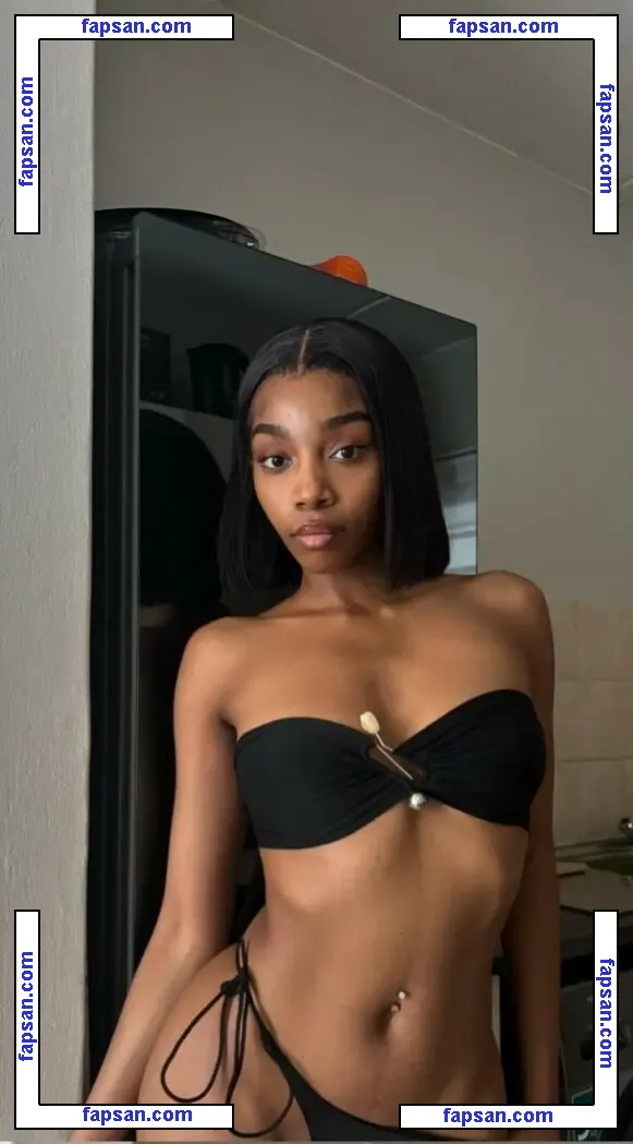 Lebuitton голая фото #0001 с Онлифанс