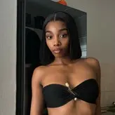 Lebuitton голая #0001