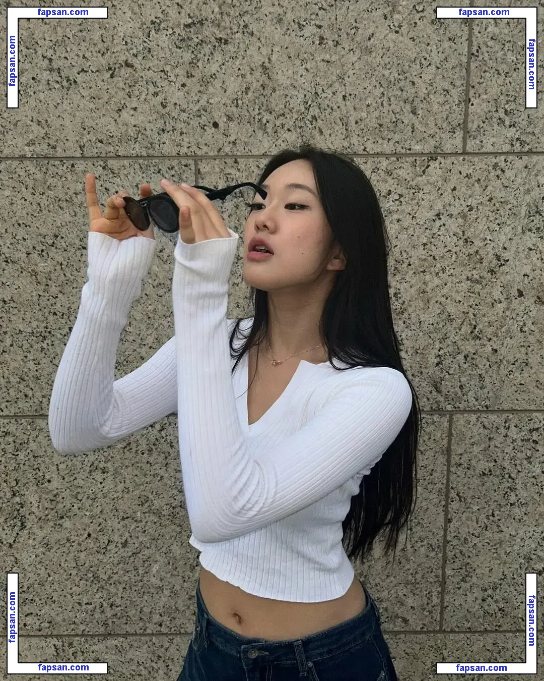 Lee Seoin nude photo #0022 from OnlyFans