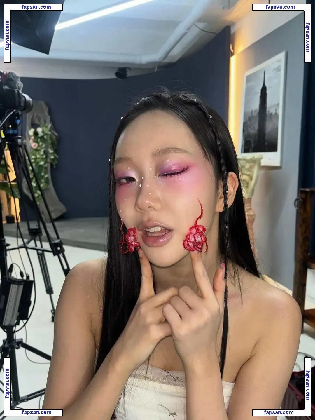 Lee Seoin nude photo #0042 from OnlyFans