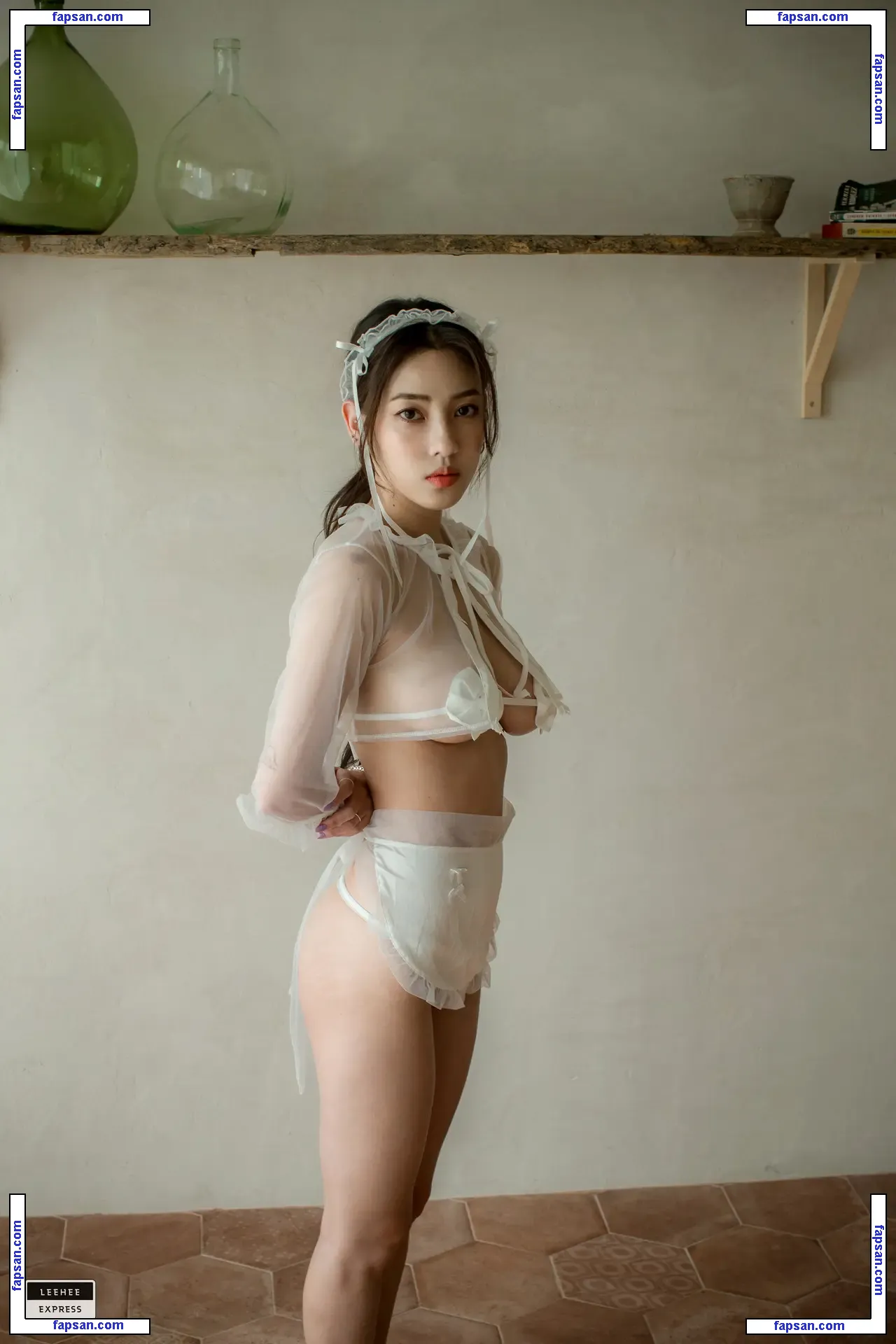 Leehee Express nude photo #0088 from OnlyFans