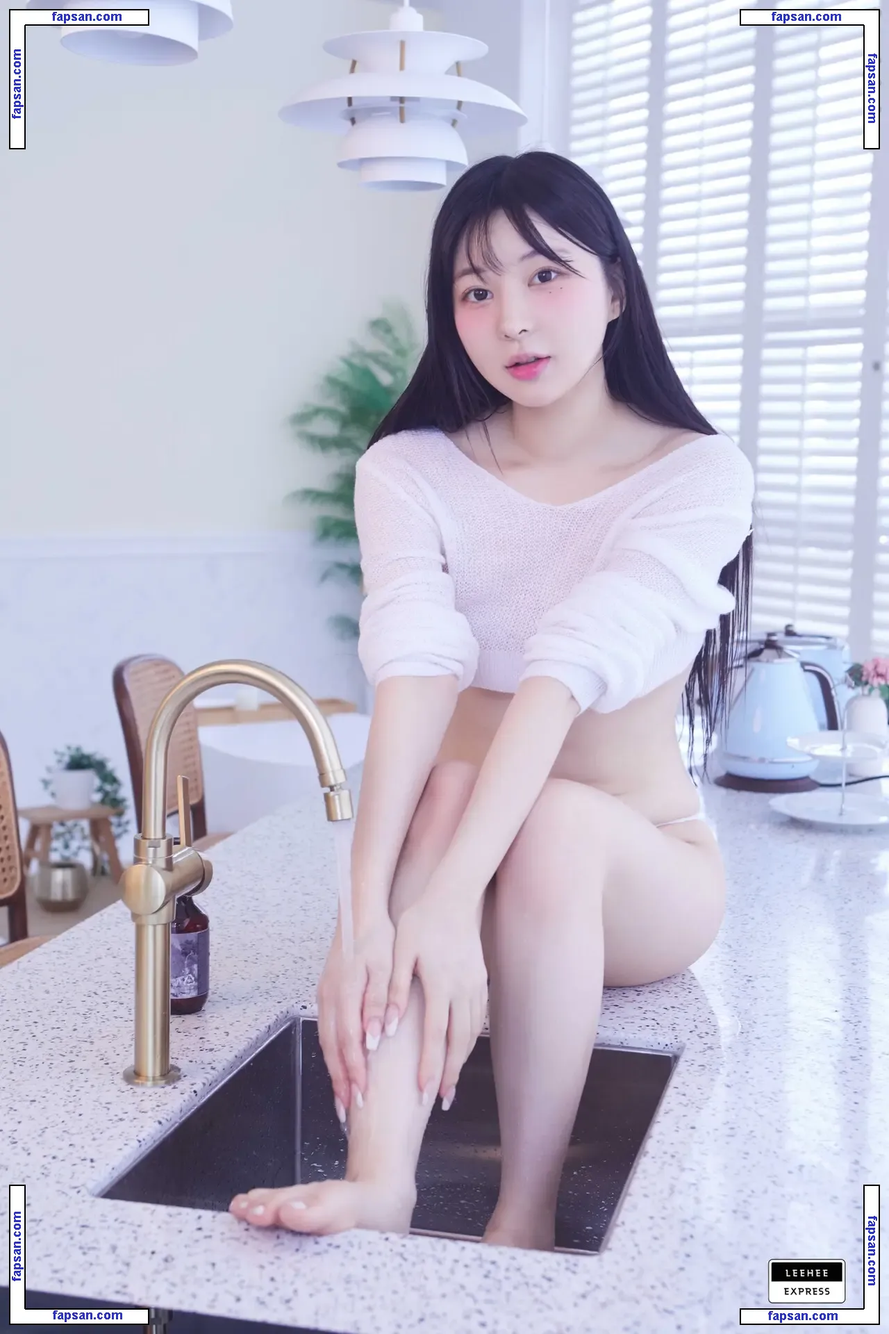 Leehee Express nude photo #1754 from OnlyFans
