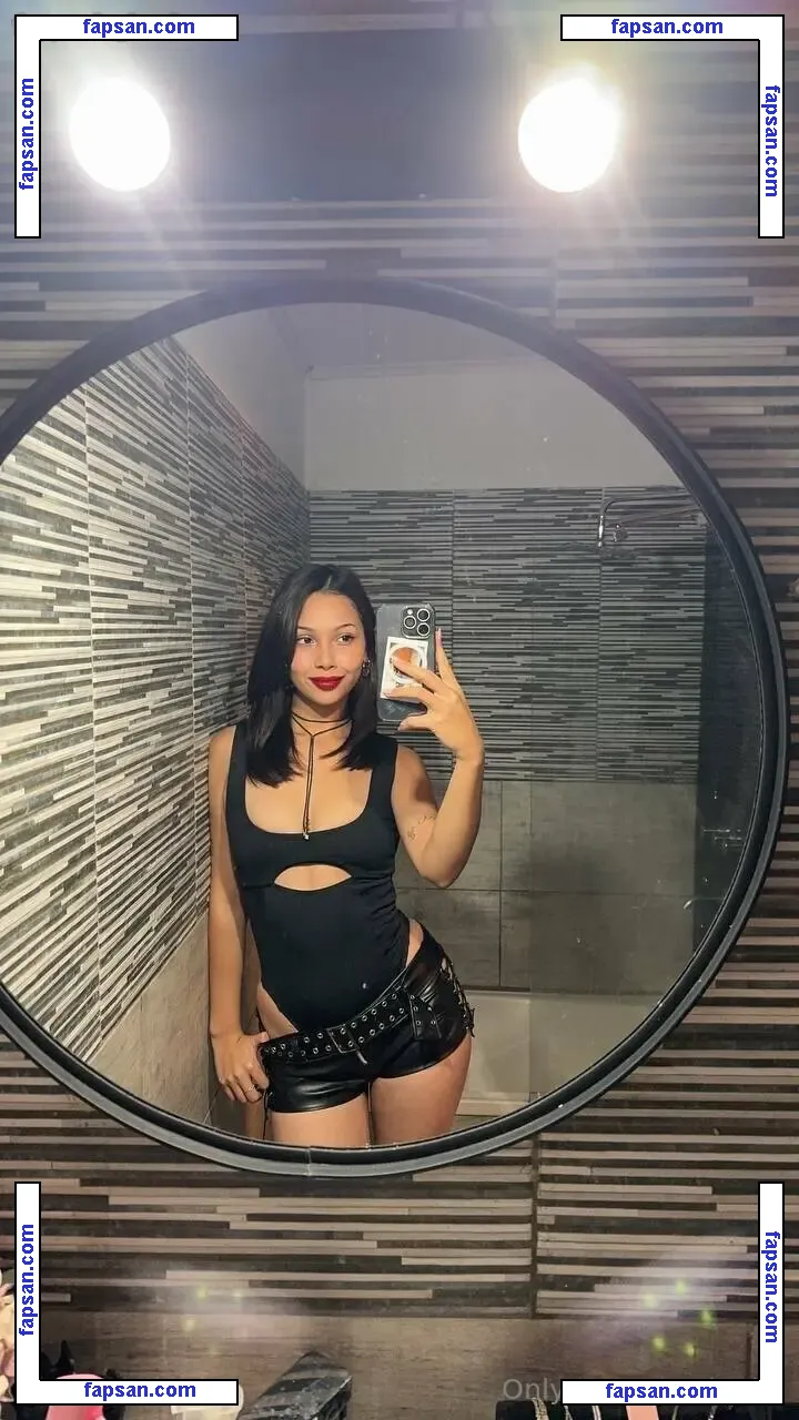 leeiia nude photo #0003 from OnlyFans