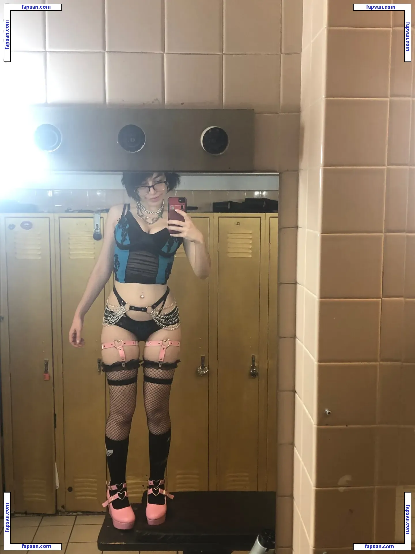 leez_____ голая фото #0001 с Онлифанс