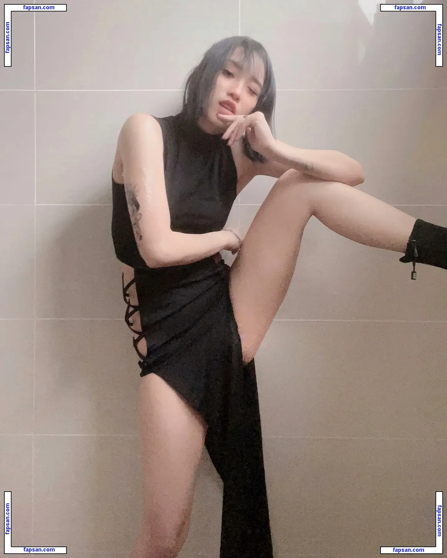 leezipotato nude photo #0073 from OnlyFans