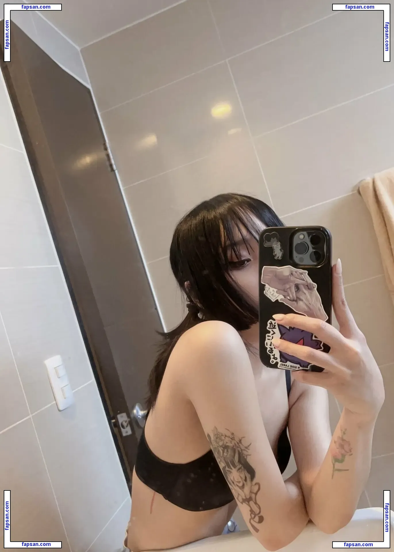 leezipotato nude photo #0088 from OnlyFans