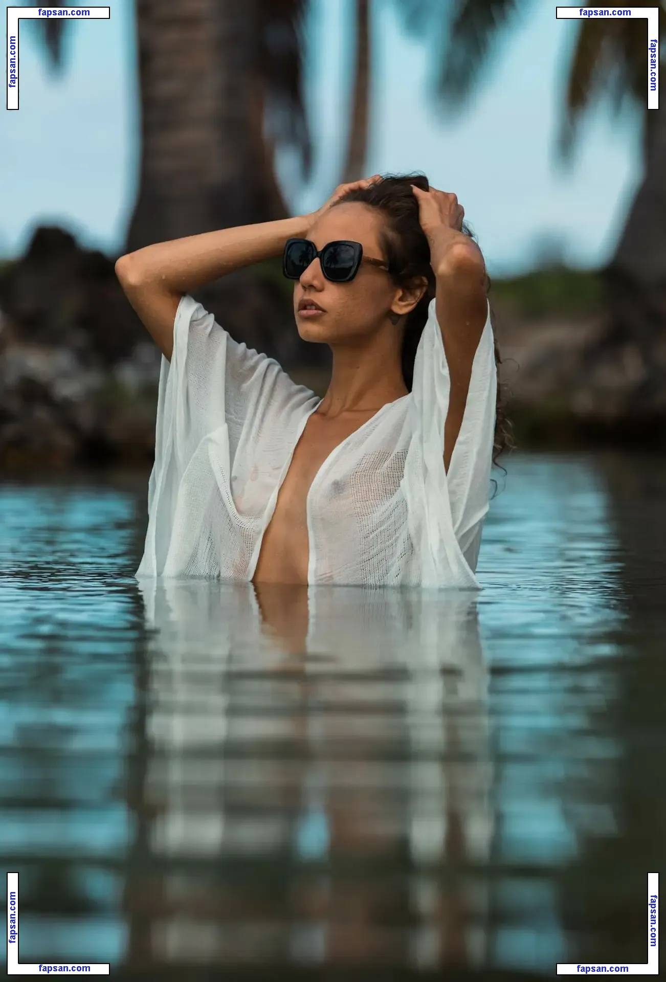 Lei Lilium голая фото #0002 с Онлифанс