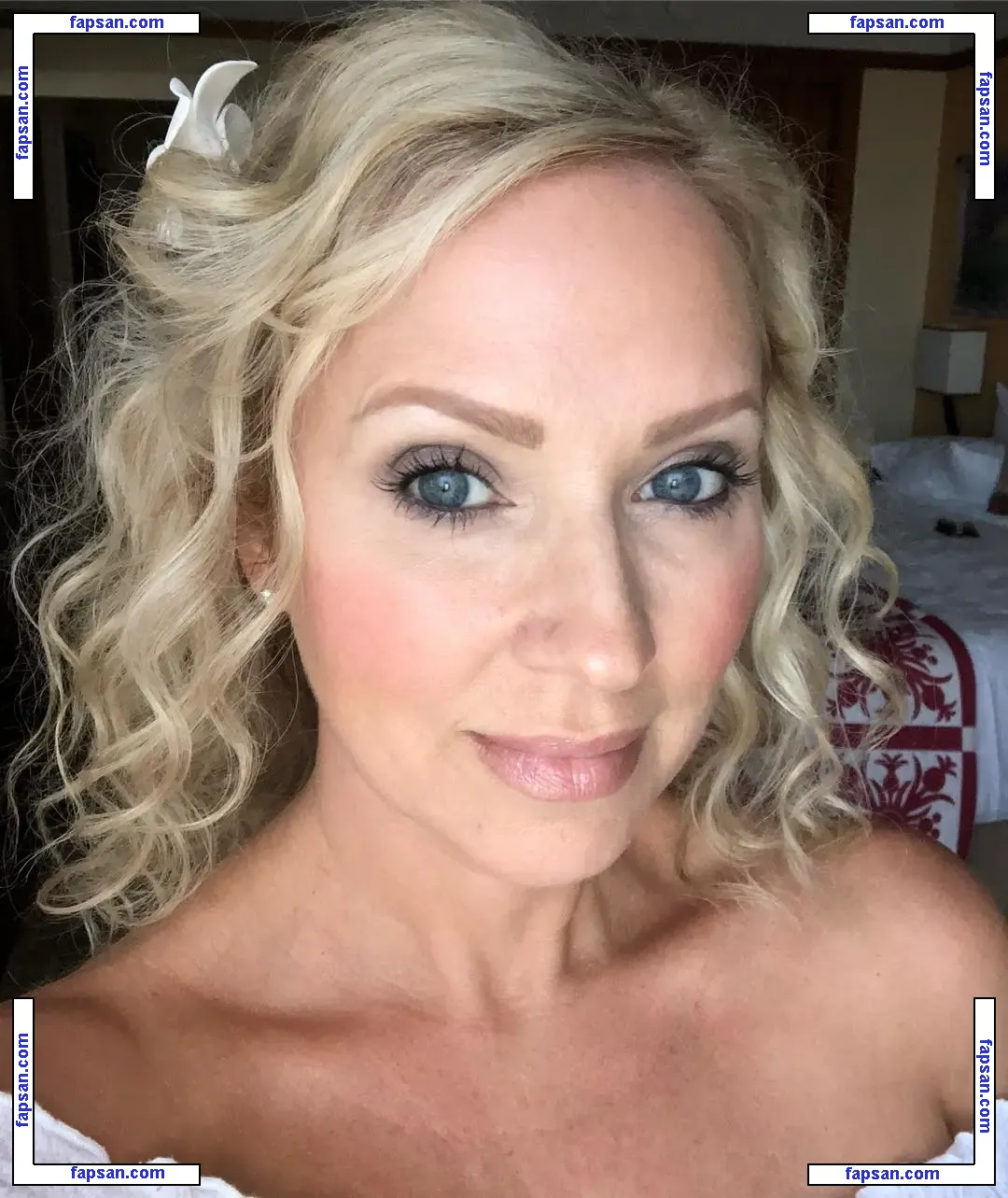 Leigh-Allyn Baker nude photo #0014 from OnlyFans