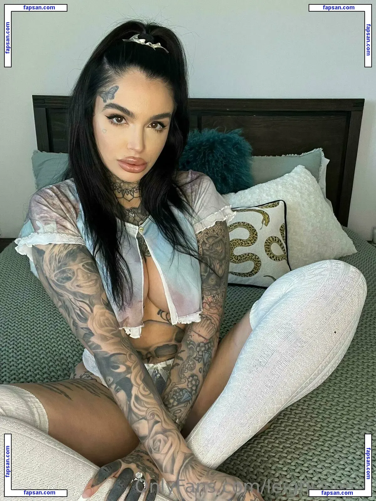 leighravenx nude photo #0195 from OnlyFans