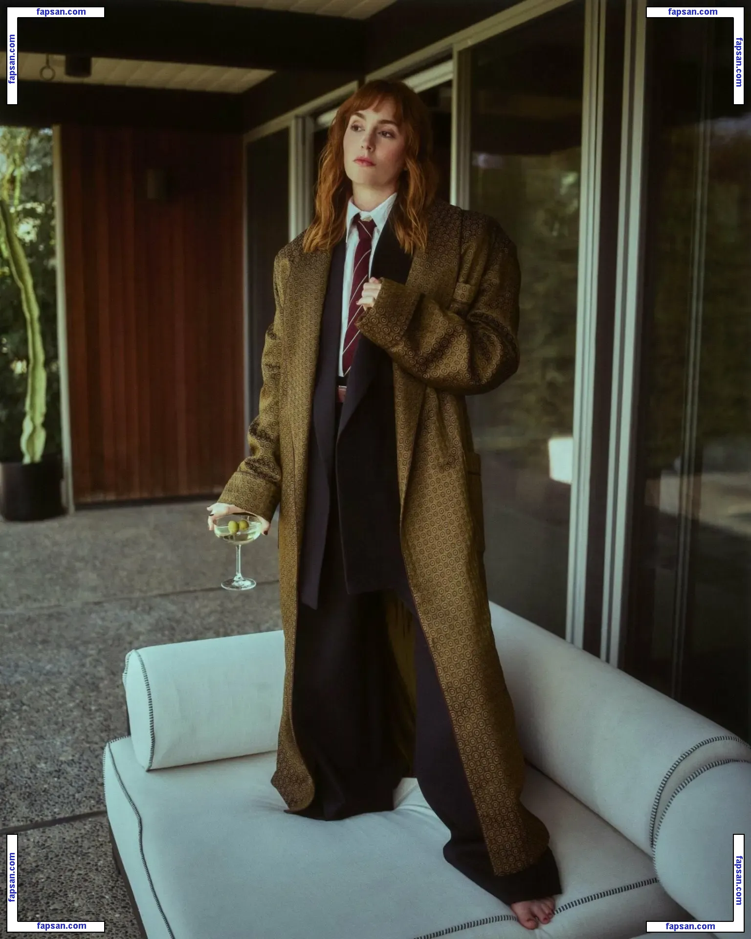 Leighton Meester голая фото #0360 с Онлифанс