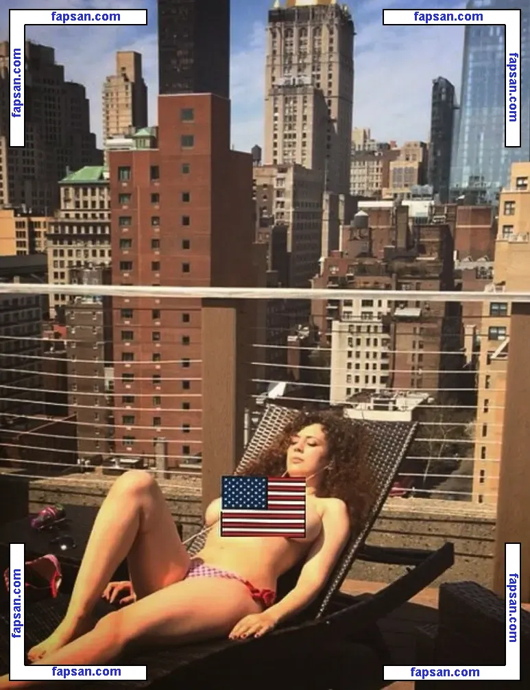 Leila Lowfire nude photo #0239 from OnlyFans