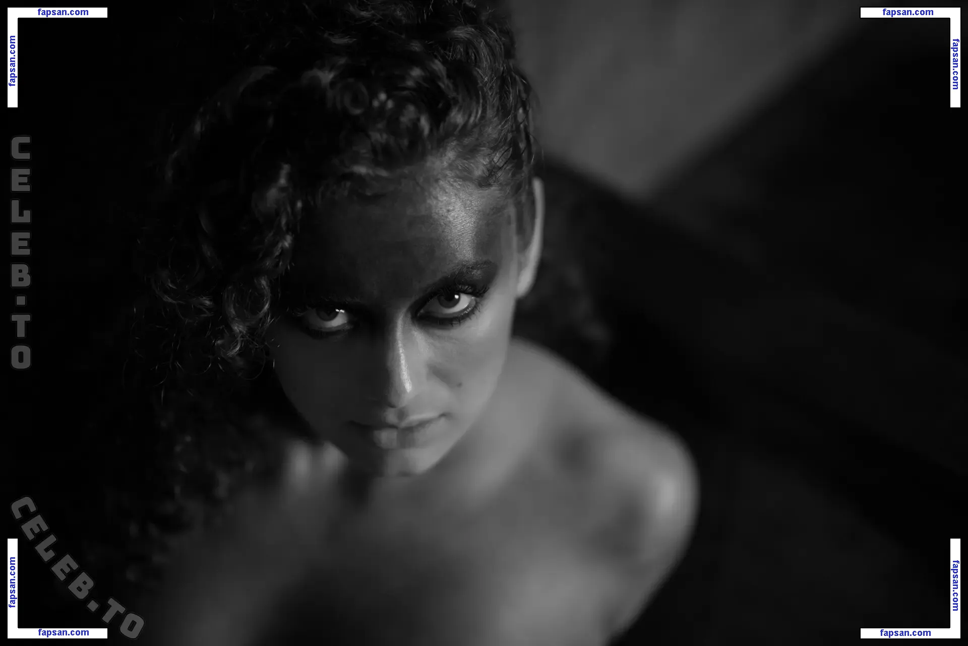 Leila Lowfire голая фото #0332 с Онлифанс