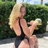 Lele Pons nude #0475