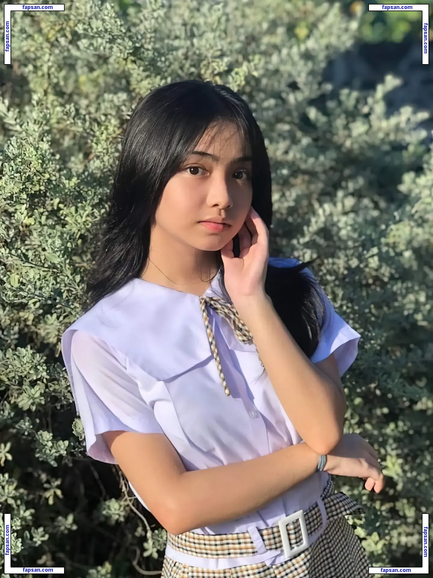 Leleyspam голая фото #0019 с Онлифанс