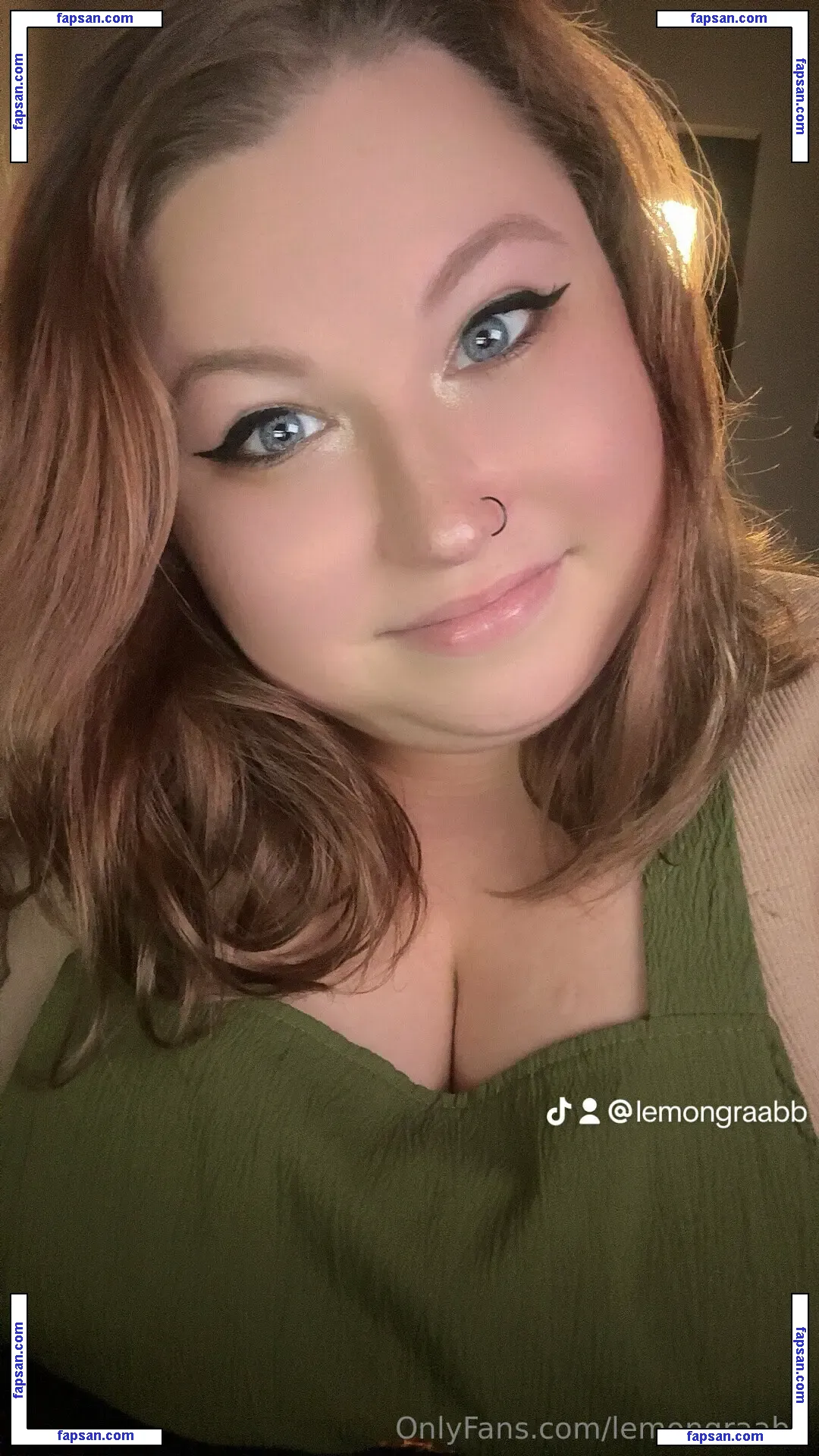 lemongraabb nude photo #0005 from OnlyFans