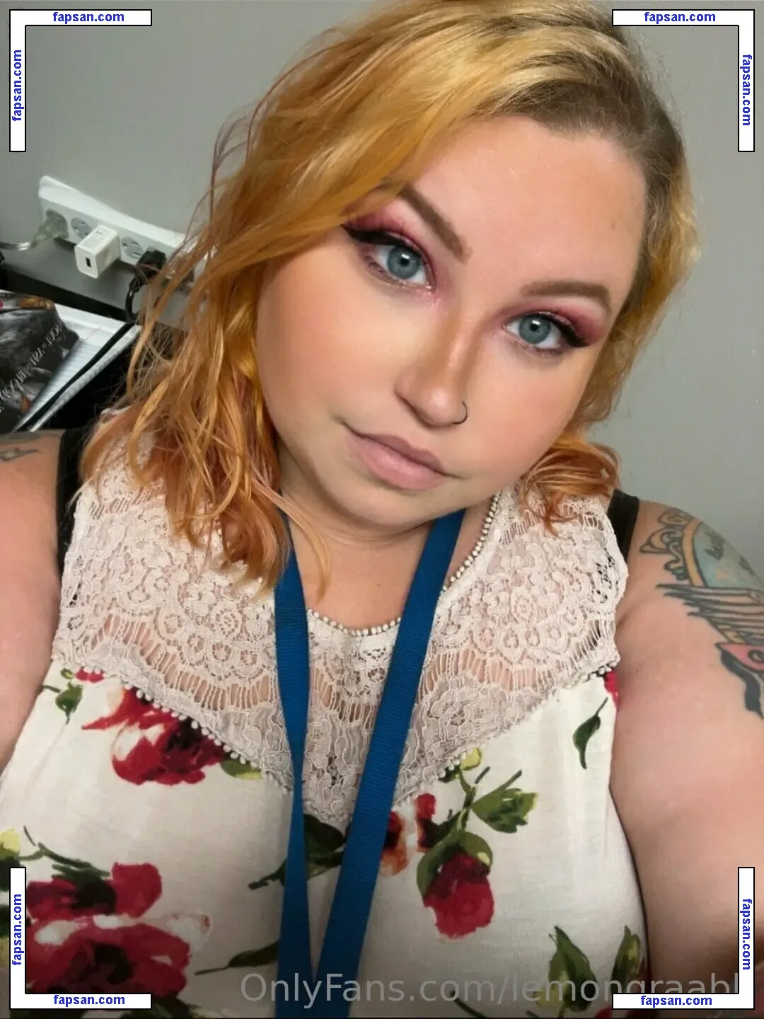 lemongraabb nude photo #0022 from OnlyFans