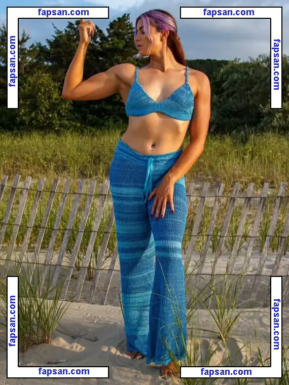 Lena Kross голая фото #0046 с Онлифанс