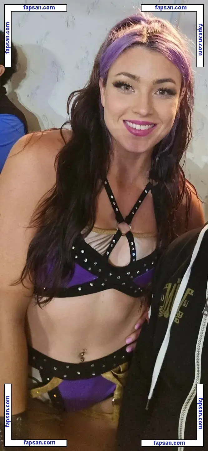 Lena Kross голая фото #0059 с Онлифанс