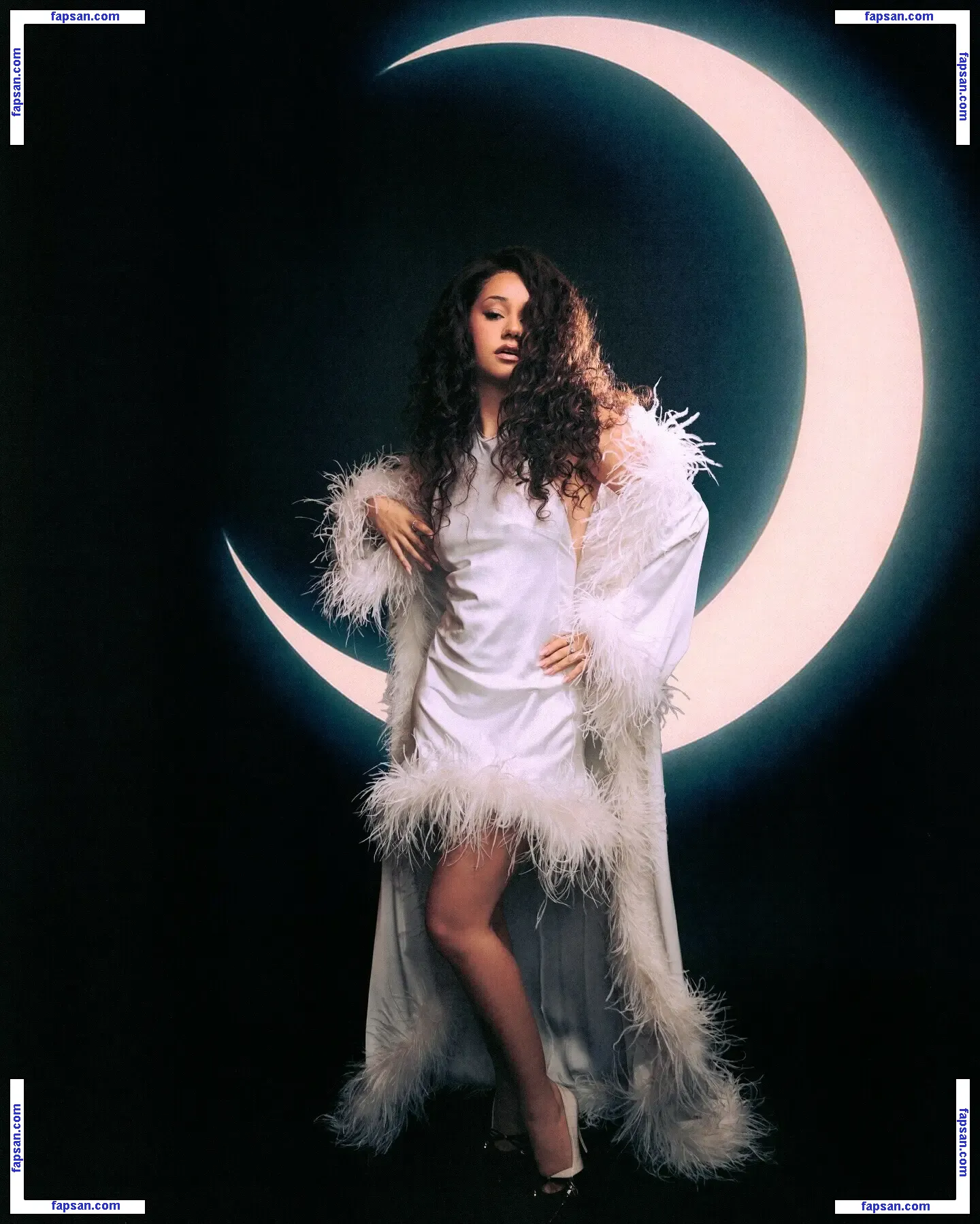 Lena Situations nude photo #0356 from OnlyFans