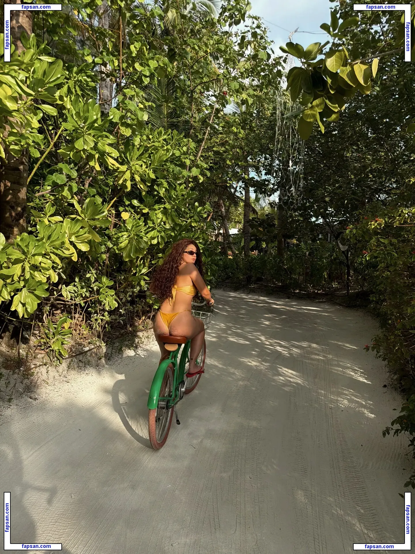 Lena Situations голая фото #0369 с Онлифанс