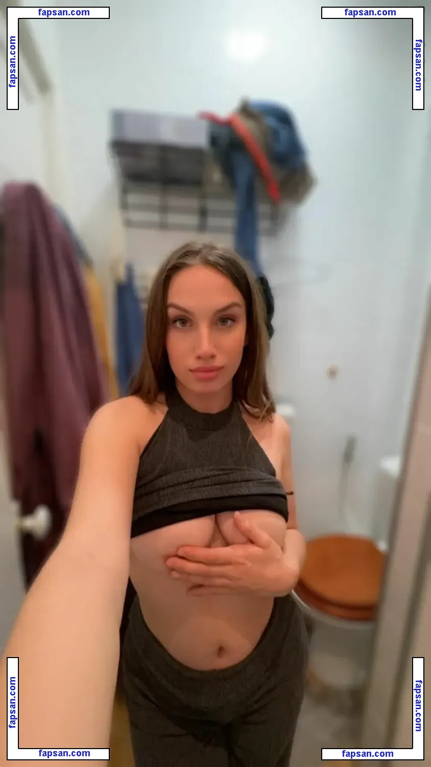 Lenadelice nude photo #0006 from OnlyFans