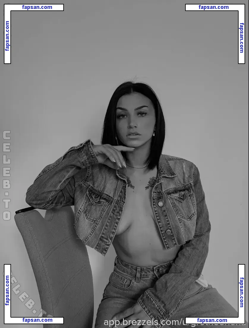 lenagrotheer голая фото #0002 с Онлифанс