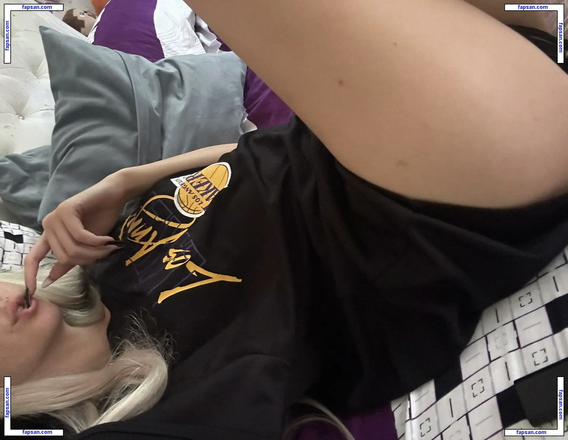 lenalovesux голая фото #0026 с Онлифанс