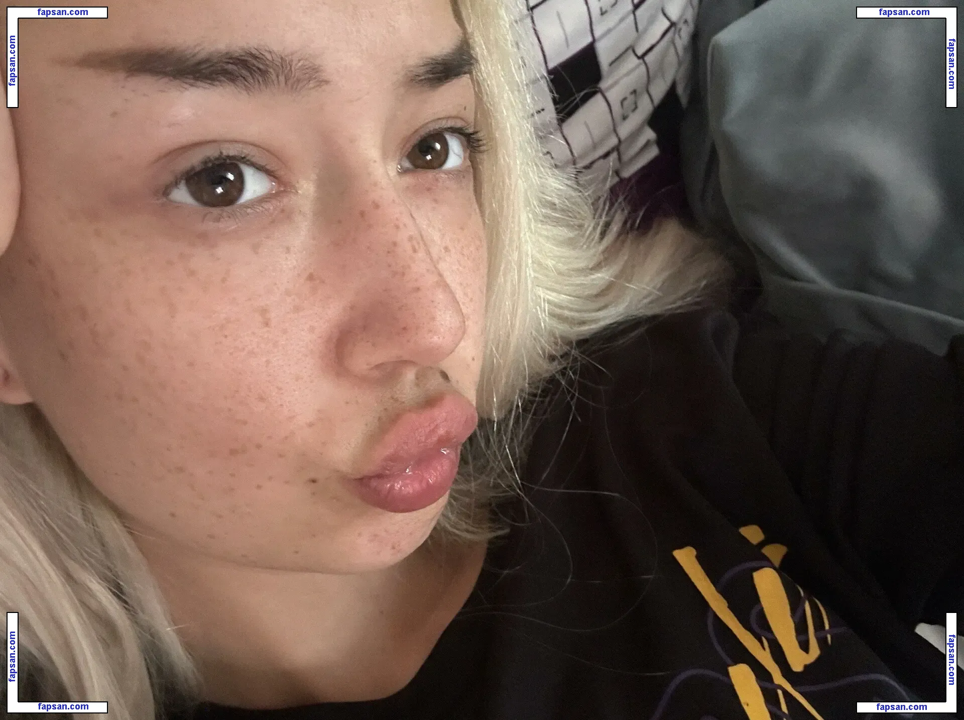 lenalovesux голая фото #0027 с Онлифанс