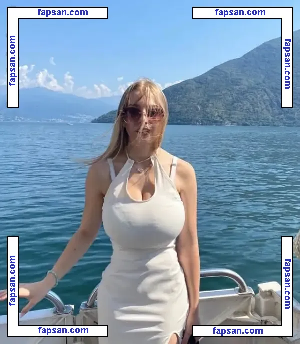 Lenasalm nude photo #0006 from OnlyFans