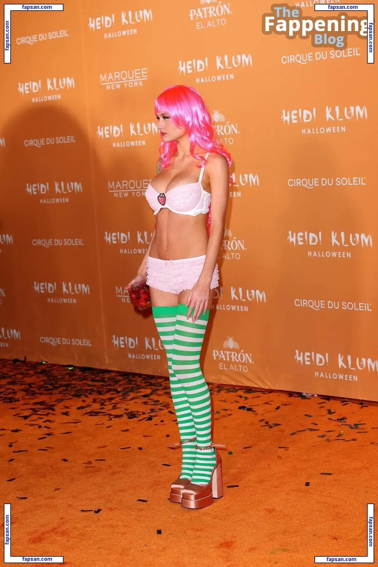 Leni Klum nude photo #1460 from OnlyFans