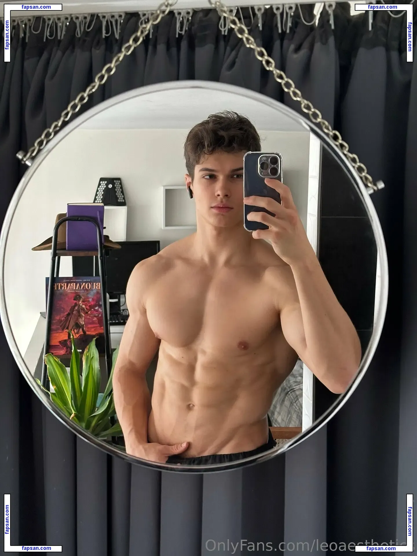 leoaesthetics nude photo #0027 from OnlyFans