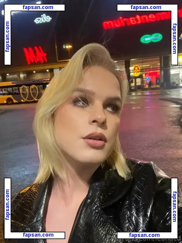 Leona nude photo #0005 from OnlyFans