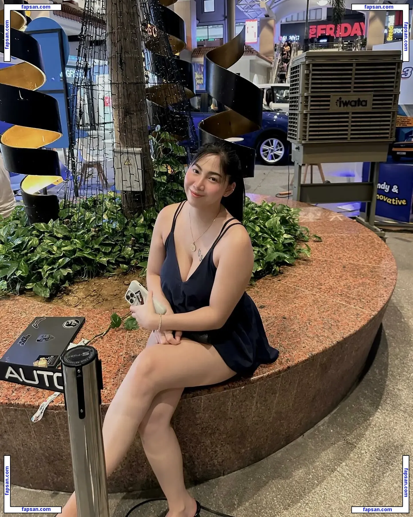 Leonajie Almario nude photo #0011 from OnlyFans