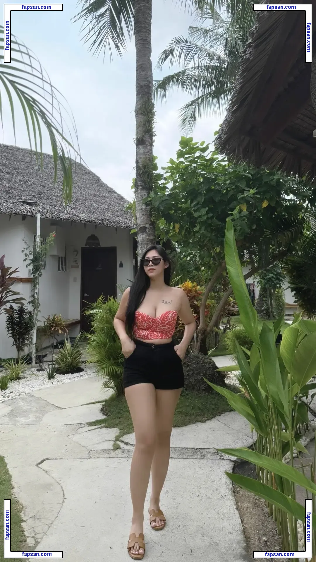 Leonajie Almario nude photo #0018 from OnlyFans