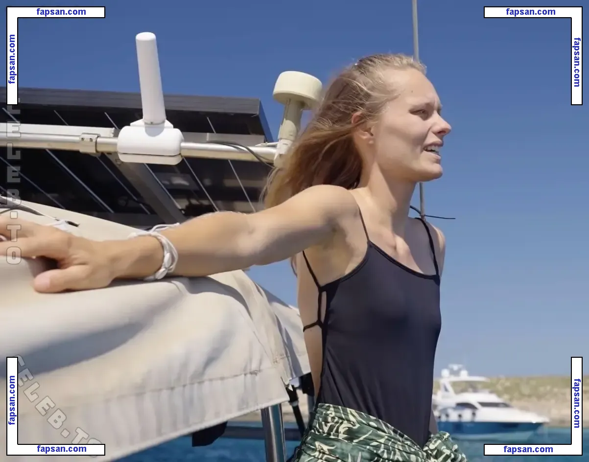 Leonie Maßmann голая фото #0019 с Онлифанс