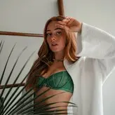 Leoobalys nude #0022