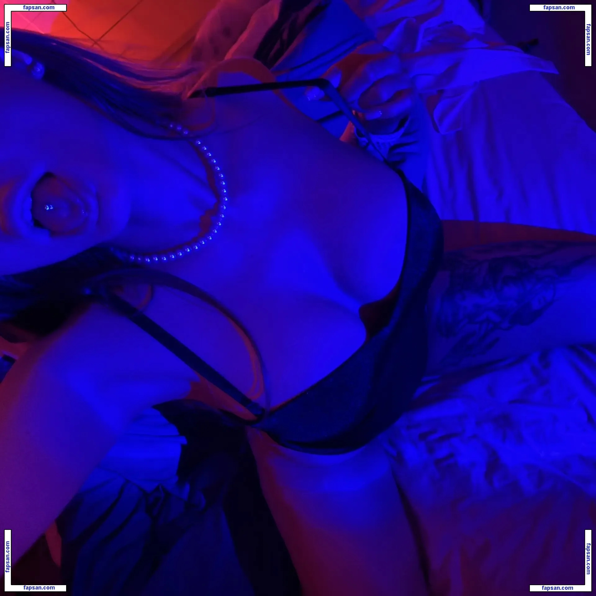 Lera Mendelson голая фото #0029 с Онлифанс